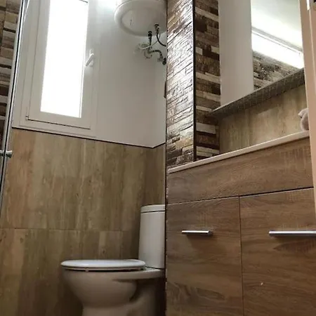 Brigh Loft Dishwaser Surfers&nomads Apartment