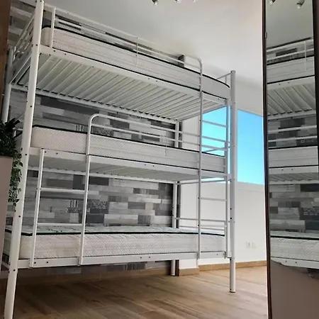 Apartamento Brigh Loft Dishwaser Surfers&nomads *
