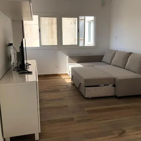 Brigh Loft Dishwaser Surfers&nomads Apartamento *