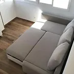 Апартаменти Brigh Loft Dishwaser Surfers&nomads