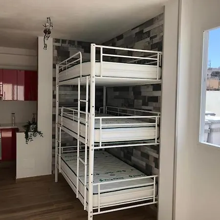Brigh Loft Dishwaser Surfers&nomads Appartement