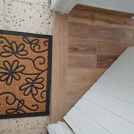 Brigh Loft Dishwaser Surfers&nomads Las Palmas