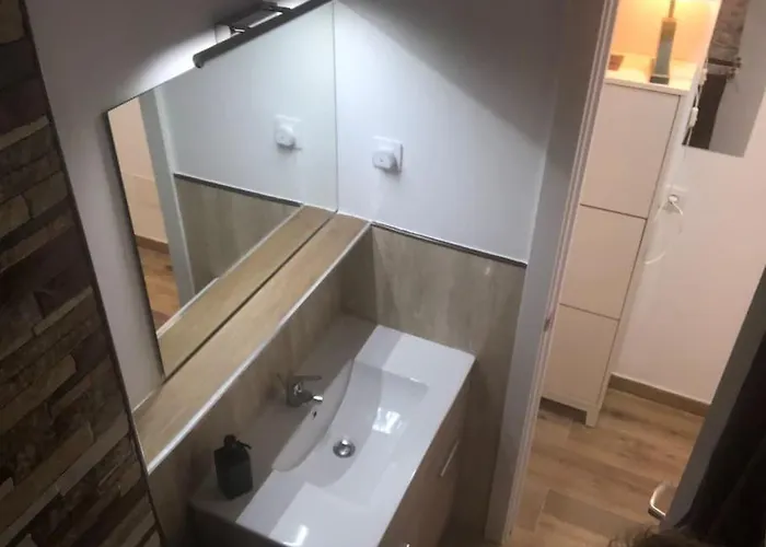 Brigh Loft Dishwaser Surfers&nomads 아파트 *